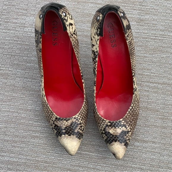 Guess snakeskin and red heels size 9.5 - Picture 2 of 14